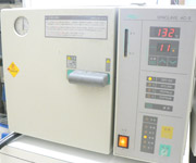 滅菌する機械